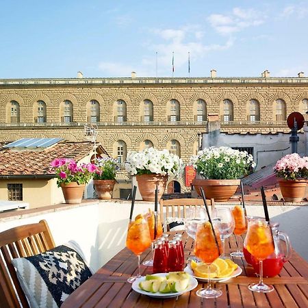 Great Location Just Infront Of Pitti Palace Florence Luaran gambar