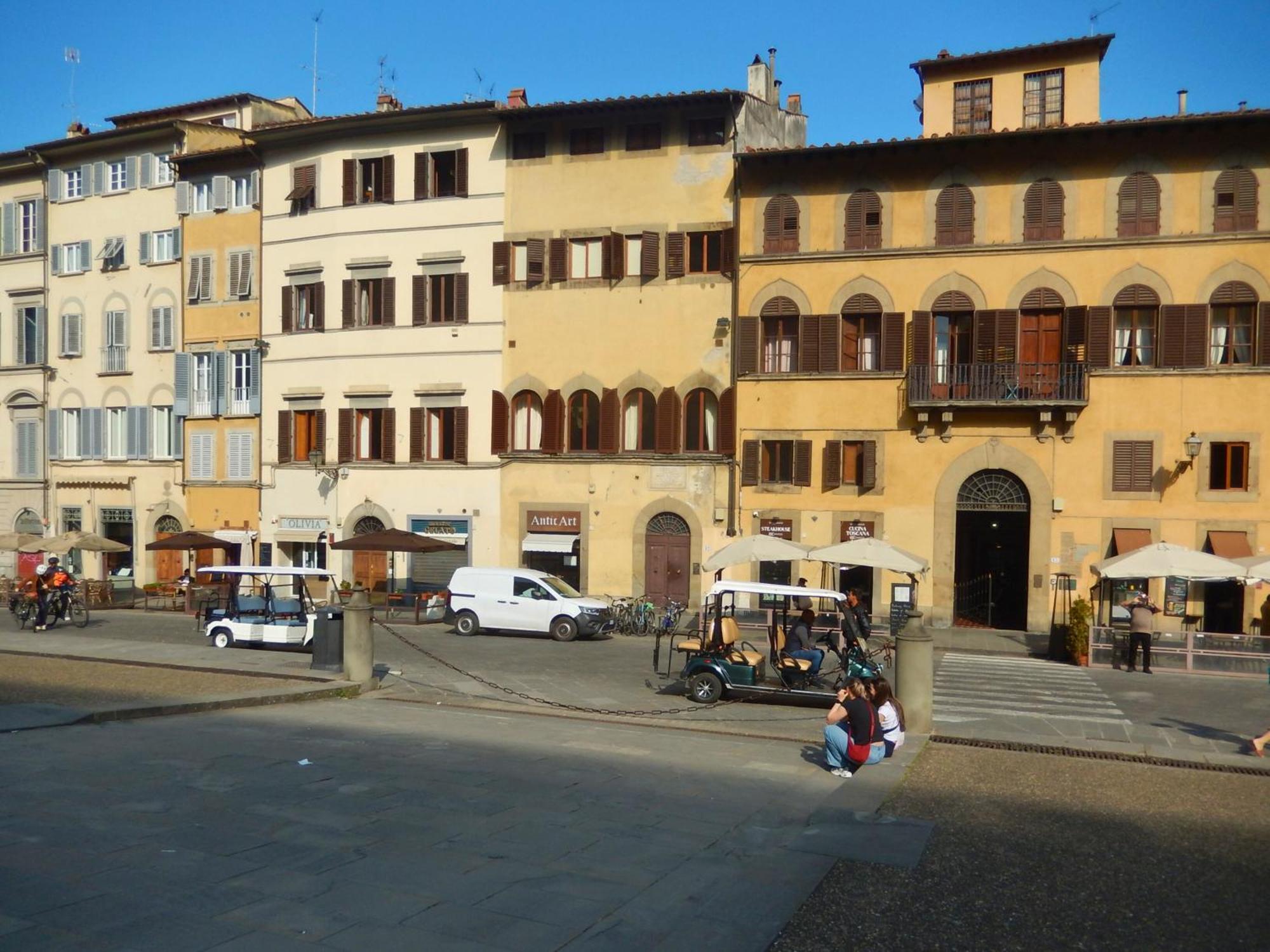 Great Location Just Infront Of Pitti Palace Florence Luaran gambar