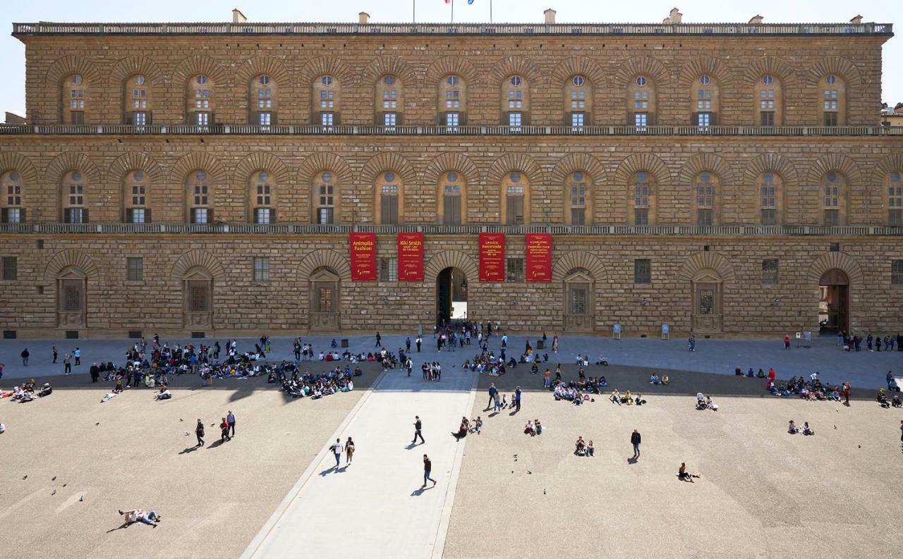 Great Location Just Infront Of Pitti Palace Florence Luaran gambar
