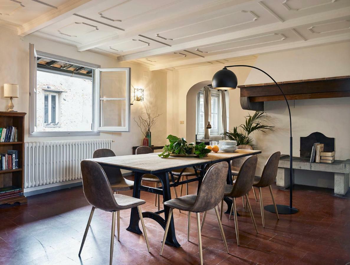 Great Location Just Infront Of Pitti Palace Florence Luaran gambar
